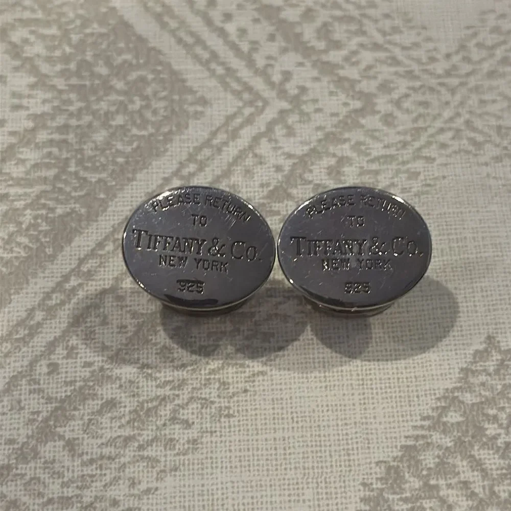 Tiffany & Co ‘Return to Sender’ Sterling Silver Oval Men’s Cufflinks